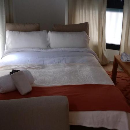 Artemisa Suites Sevilla Luaran gambar